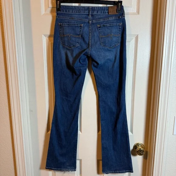 Lucky Brand Dark Blue Boot Cut Jeans low rise sz 0/26R 5pkt design, casual - Picture 2 of 16